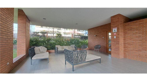 Imagen 29 de 30 de Duplex En Sector Privilegiado De Las Condes