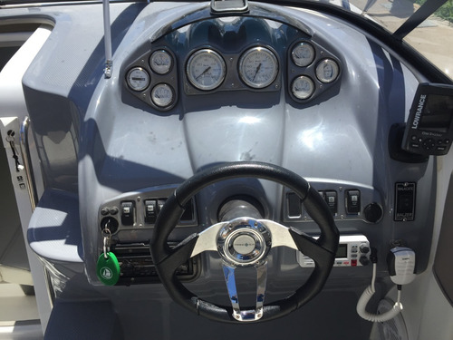Imagen 9 de 15 de Lancha Cuddy Quicksilver 2400 Volvo 280dp 2016 Circuito Cerr