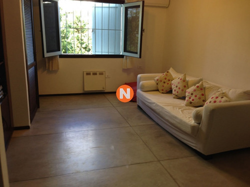 Casa En Venta, Rincón Del Indio, Punta Del Este, 4 Dormitorios.- Ref: 208745