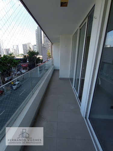 Dpto. 2 Dorm / 2 Baños / 1 Est. Metro San Alberto Hurtado L1