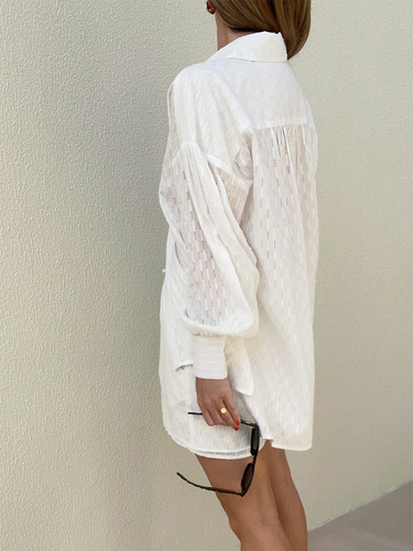 Elegante Conjunto De Pantalones Cortos Con Mangas Abullonada