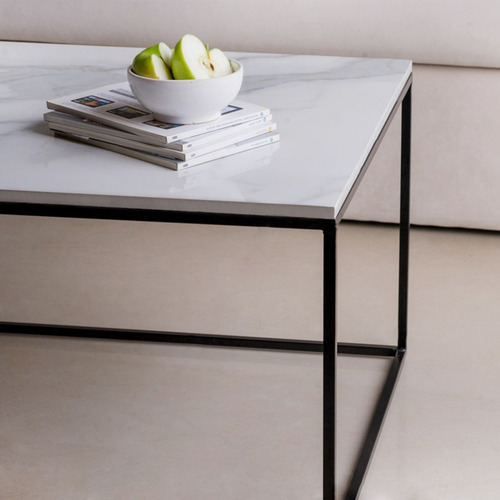 Imagen 2 de 10 de Mesa Ratona Simil Marmol Con Base De Hierro Estilo Minimal