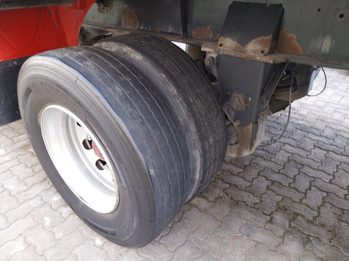 Carreta Baú Randon 2013 Vanderléia 28 Paletes Com Pneus