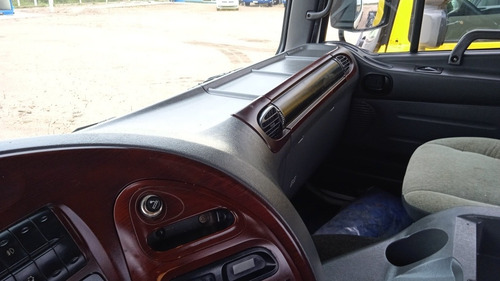Hyundai H170 Camion Doble Eje