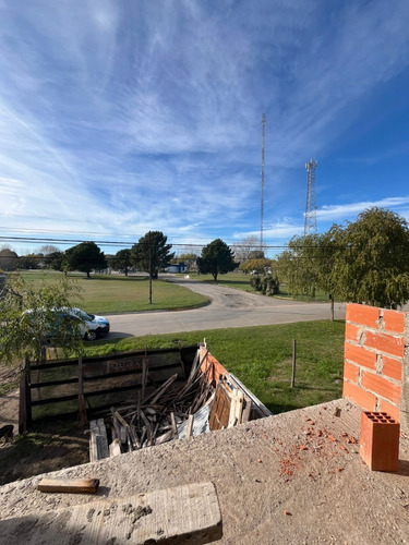 Venta Dúplex En Mar Del Tuyu, Venta En Pozo, Al Frente , Calle 8 Nro 8051, La Costa