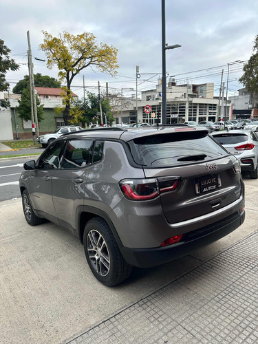 Jeep Compass 2.4 Sport Automática 1630 mm