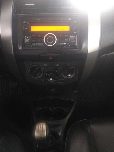 Nissan Livina X-gear 2011 1.6 Sl Flex 5p