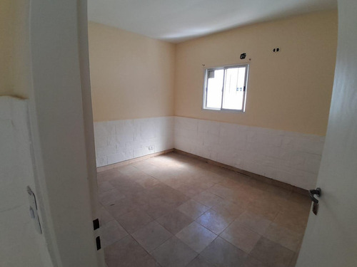 Ph En Venta - 9 Dormitorios 6 Baños - Cochera - 700mts2 - Garin, Escobar
