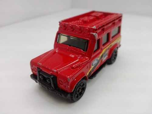 Matchbox - Land Rover Defender 110 1997 Del 2007 Thailand Bs