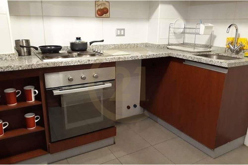 Venta De Departamento A Pasos Del Metro