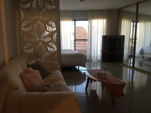 Imagen 5 de 13 de Departamento Con Balcon En Venta En Moron