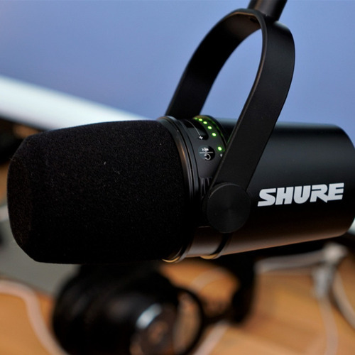 Imagen 9 de 10 de Micrófono Dinámico Shure Mv7-k Para Podcast Cardioide