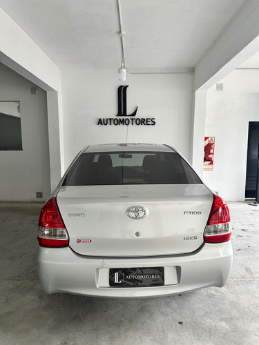 Toyota Etios 1.5 Sedan Xs