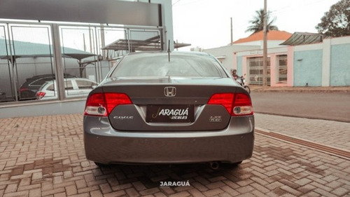 Imagem 10 de 12 de Civic 1.8 Lxs 16v Flex 4p Automático