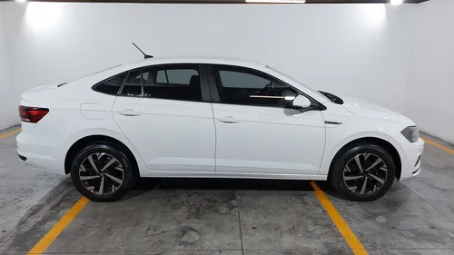 Volkswagen Virtus 1.6 COMFORTLINE AUTO