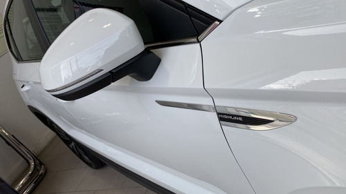 Imagen 8 de 15 de Volkswagen Taos Highline Entrega Ya !!! Año 2022 Cm