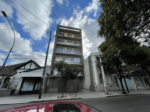 Departamento 3 Ambientes En Florida Con 3 Cocheras Y Baulera - Apto Credito