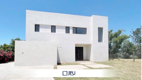 Imagen 1 de 25 de Casa En Venta El Canton Bº Norte A Laguna C/ Pileta