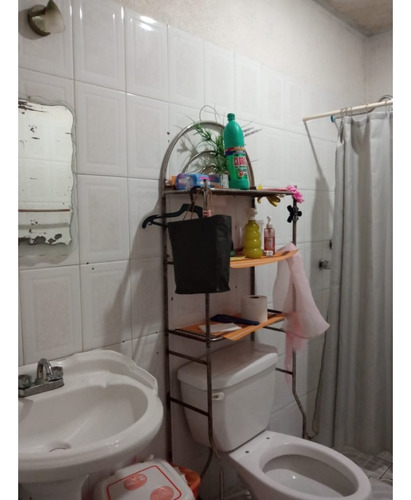 Casa En Venta En El Centro, De 6 Recamaras, Locales Y Piscina