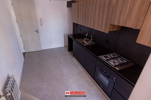 Departamento En Venta 3 Dormitorios Piso Exclusivo - Parrillero - Rosario