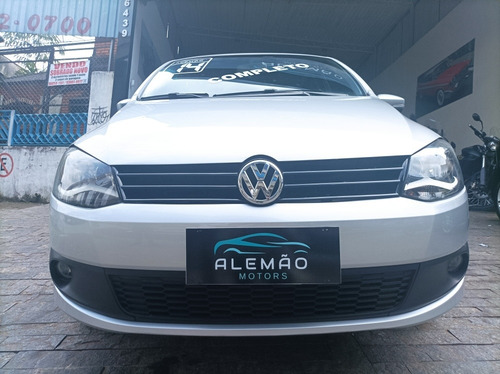 Imagem 2 de 11 de Volkswagen Fox 2014 1.6 Vht Highline Total Flex 5p