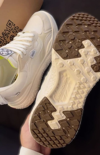 Tênis Vans Ultrarange Vr3 Neo True White