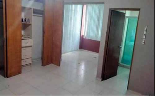 Casa En Venta En Lomas De Atzingo, Cuernavaca, 3 Recámaras.