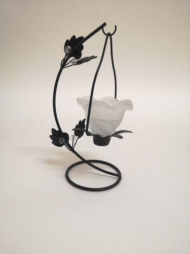 Imagen 2 de 2 de Candelabro Hierro Negro Con Tulipa Vidrio Para Centro Mesa