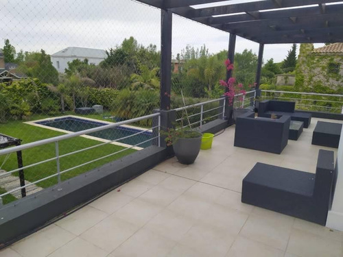 Imagen 16 de 27 de Venta Impecable 4 Dormitorios Castores