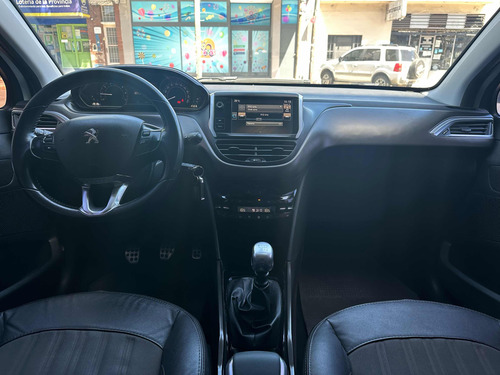 Peugeot 2008 1.6 Thp Sport