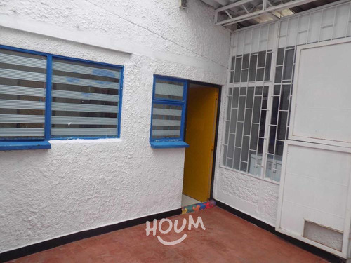 Casa En Mandalay. 3 Habitaciones, 160 M², Id: 144220