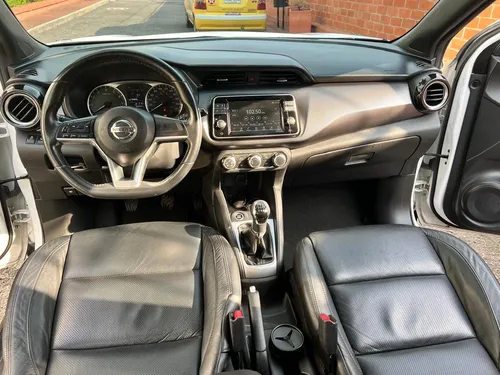Nissan Kicks 1.6 Advance