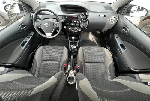 Imagem 7 de 10 de Toyota Etios 1.5 X Plus Sedan 16v Flex 4p Automático