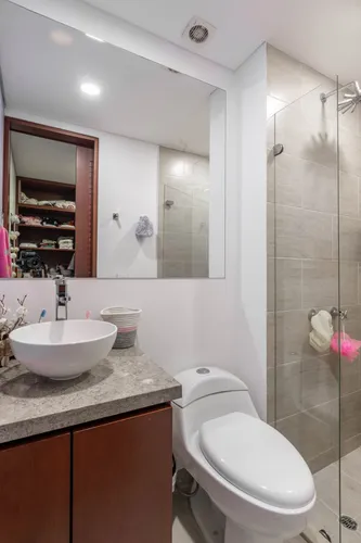 Apartamento En Venta En Bella Suiza. Cod V16071