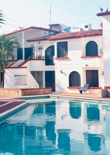 Departamento En Venta En Fraccionamiento Tampiquera, Boca Del Rio Con Alberca Y Seguridad 24/7