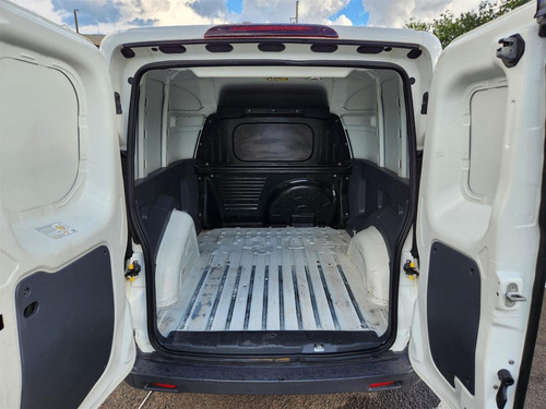 Fiat Fiorino 1.4 MPI FURGÃO HARD WORKING 8V FLEX 2P MANUAL