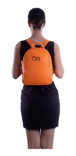 Backpack Cloe Apariencia Piel Bolsillo Frontal Naranja