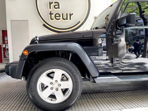 Imagen 8 de 16 de Jeep Wrangler 3.6 Unlimited 284hp Atx