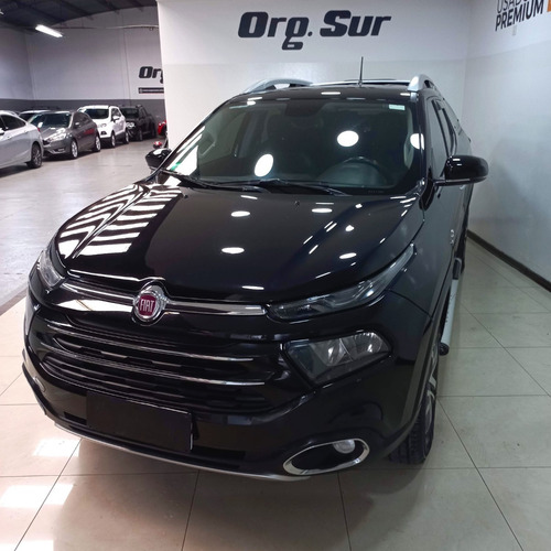 Imagen 11 de 15 de Fiat Toro 2.0 Volcano 4x4 At3