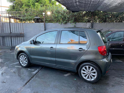 Imagen 5 de 21 de Volkswagen Fox 2013 1.6 5 Puertas Highline Con Gnc
