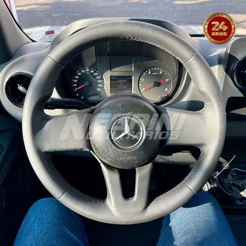 Mercedes Benz Sprinter 516 Baú Completa