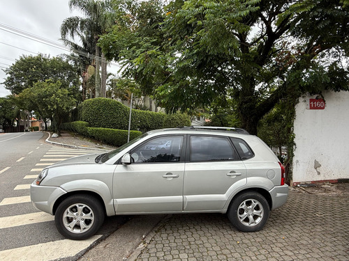Hyundai Tucson 2.0 Gls 4x2 Aut. 5p