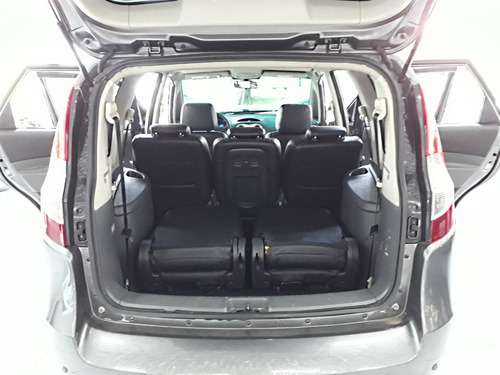 Jac Motors Jac J6 7 Lugares / Jac Temos Livina 7 Lugares
