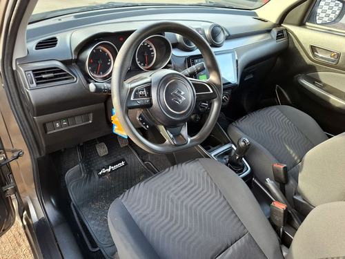 Suzuki Swift GL SPORT 1.2