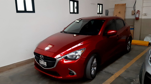 Mazda Mazda 2 1.5 I At At