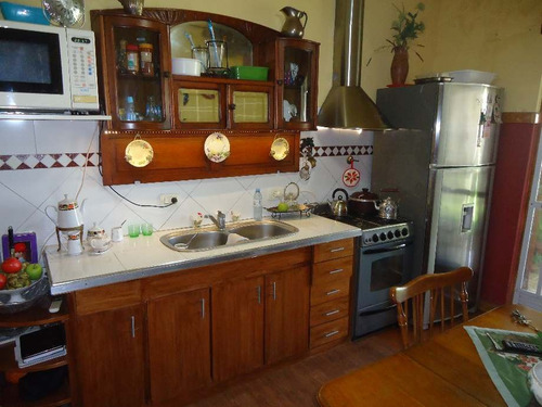 Imagen 7 de 11 de Chalet Ph En Venta En Ituzaingo Norte