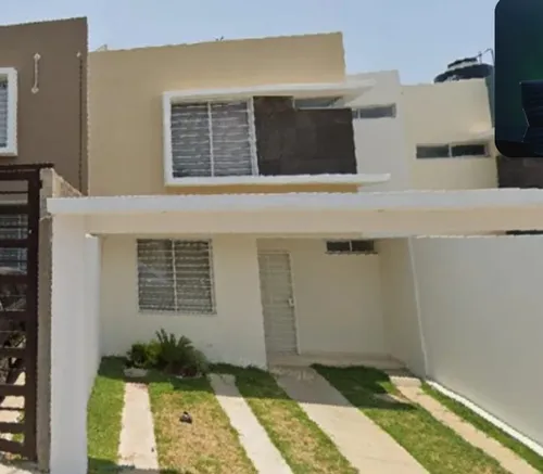 Se Vende Casa De Recuperación Bancaria En Tierra De Danza, C. Terralta, San Pedro Tlaquepaque Jal. Arf