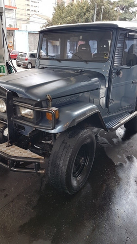 Toyota Bandeirante Band Curta Motor 709