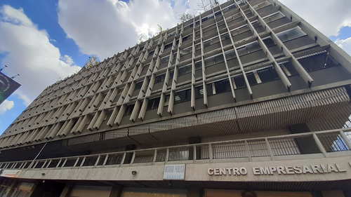 Oficia En Venta 73m2 Los Ruices, Caracas