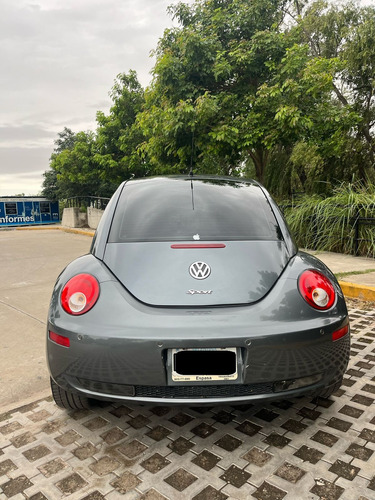 Volkswagen New Beetle 2.5 Sport